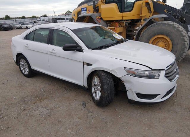 2013 FORD Taurus