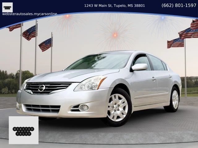 2012 NISSAN Altima