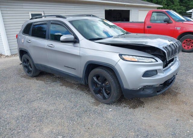 2018 JEEP Cherokee