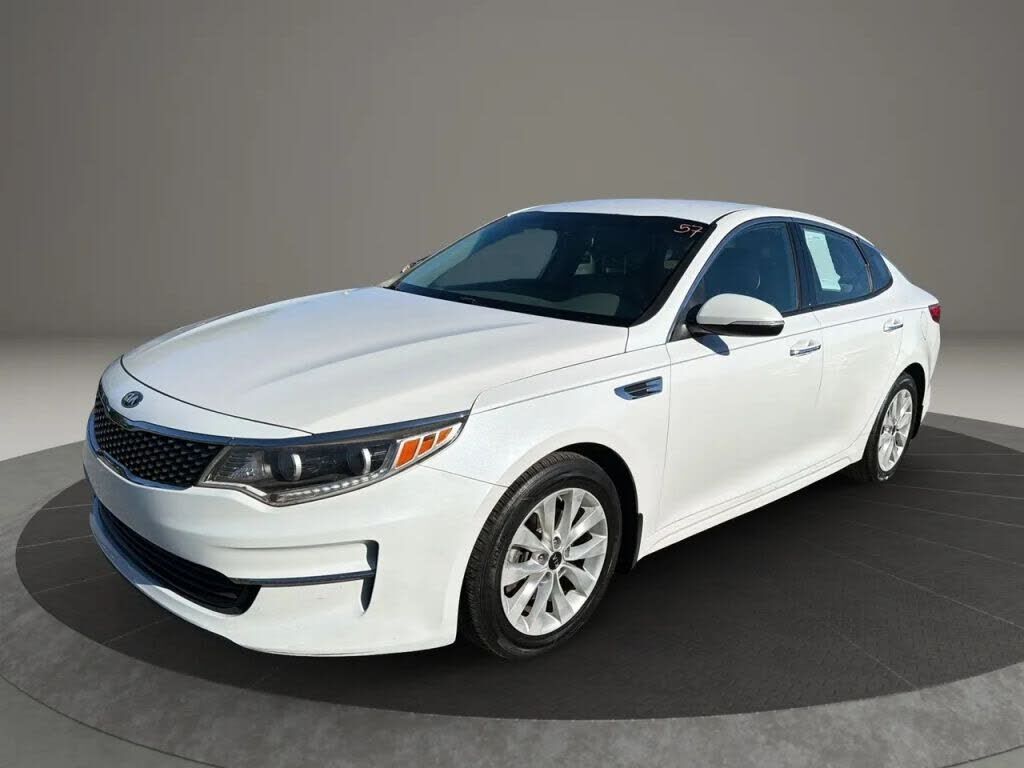 2017 KIA Optima