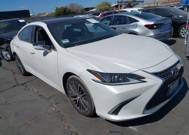 2023 LEXUS ES