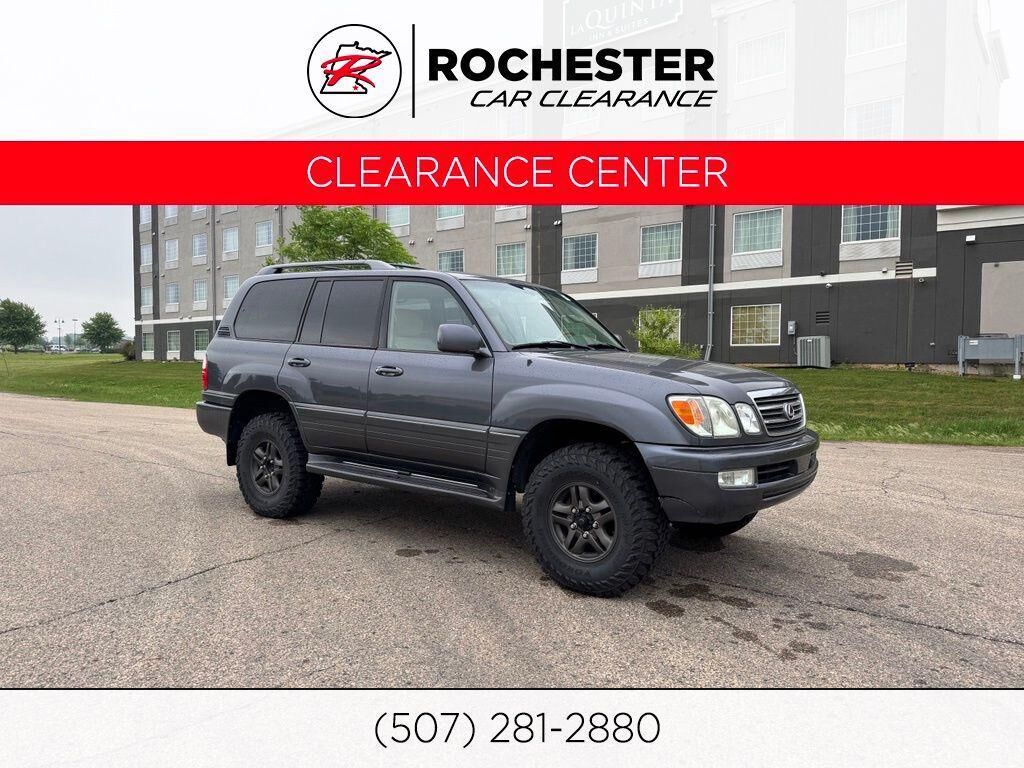 2005 LEXUS LX