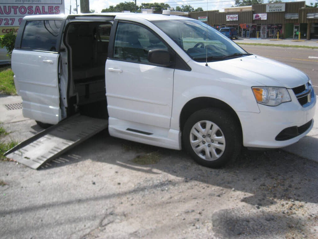 2016 DODGE Grand Caravan