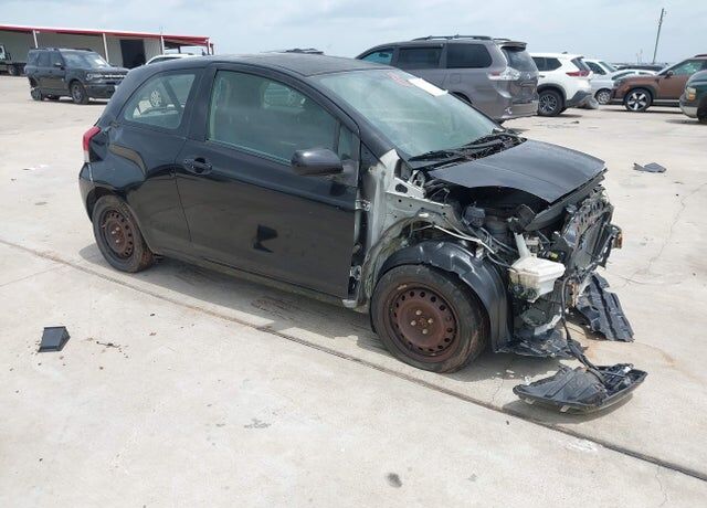 2010 TOYOTA Yaris