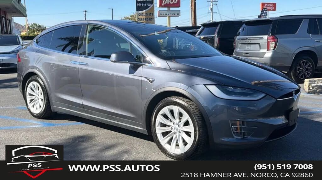 2021 TESLA Model X