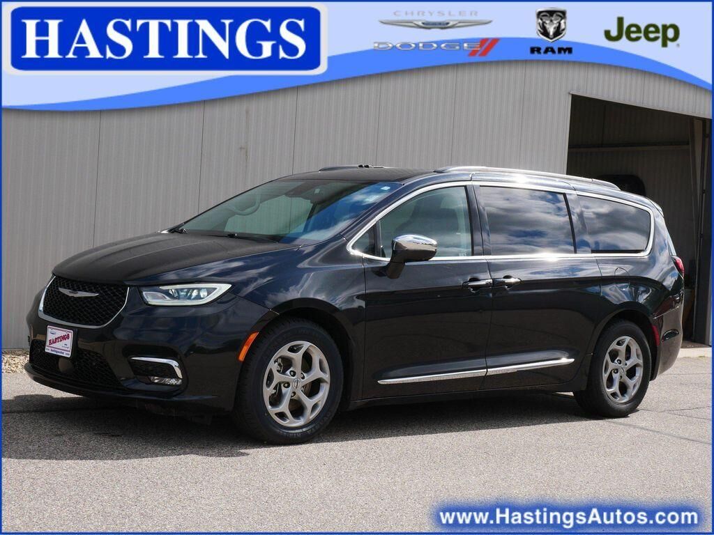 2022 CHRYSLER Pacifica