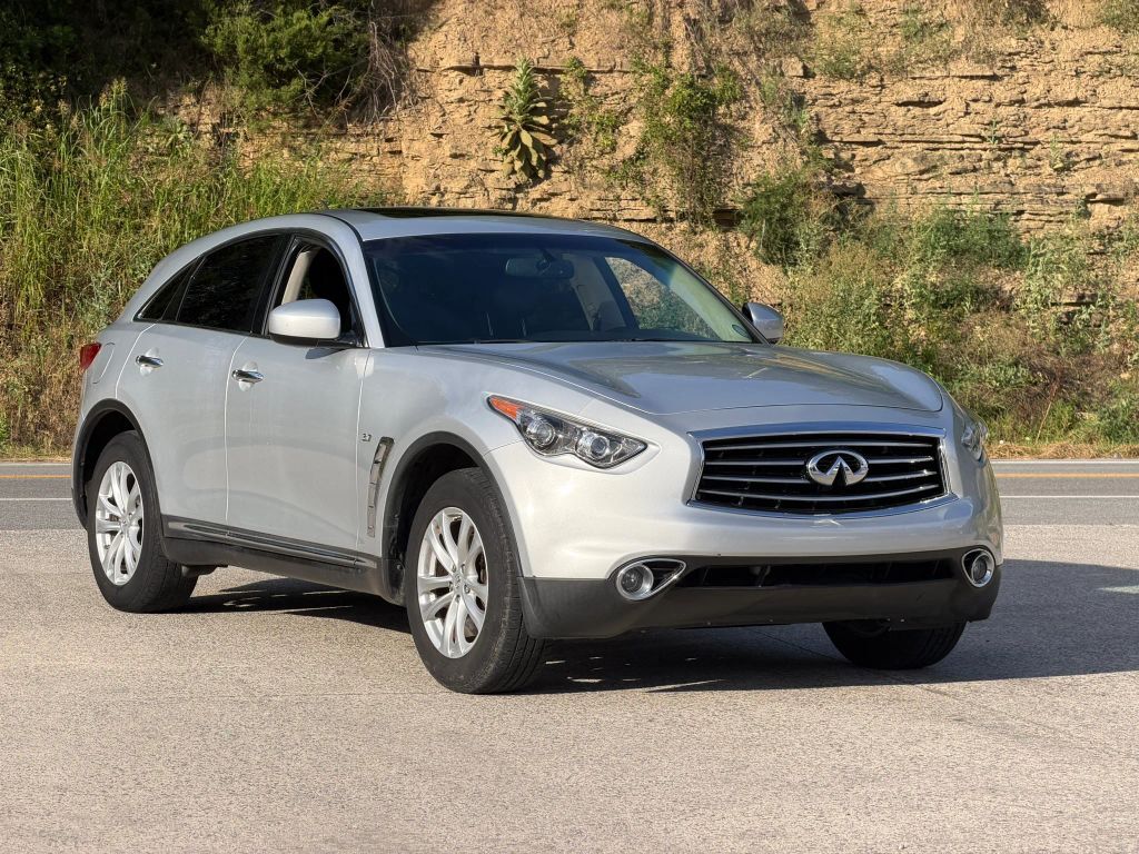2014 INFINITI QX70