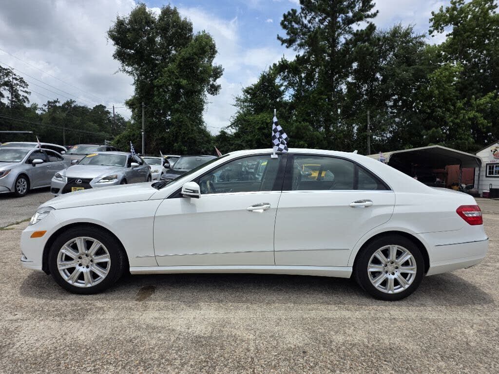 2013 MERCEDES-BENZ E-Class
