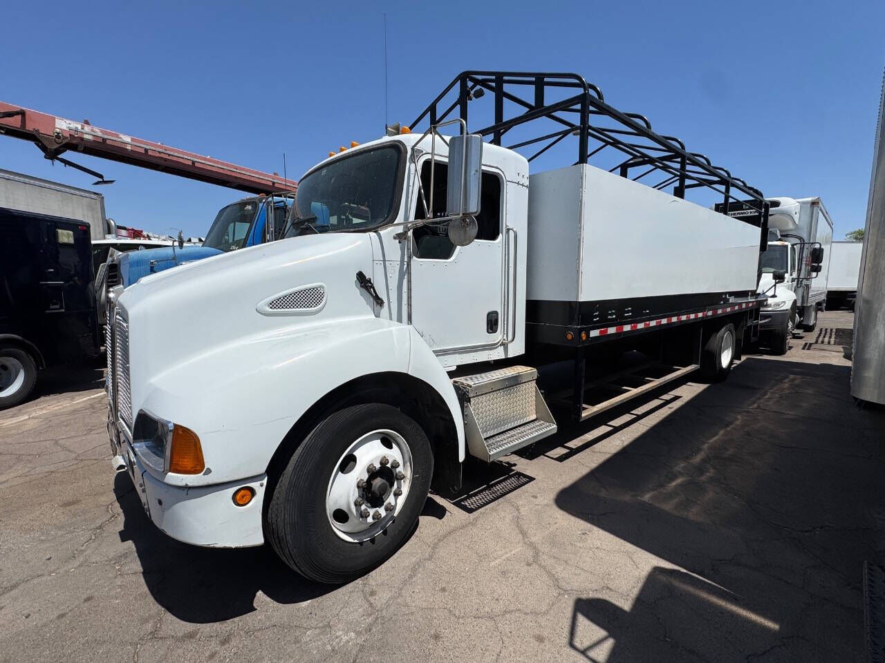 2006 KENWORTH T300
