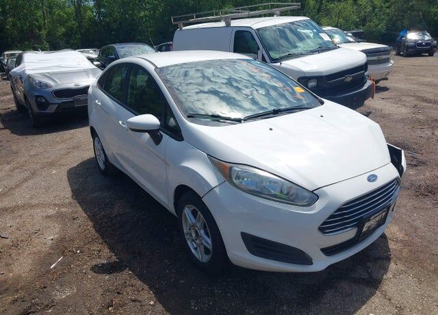 2017 FORD Fiesta