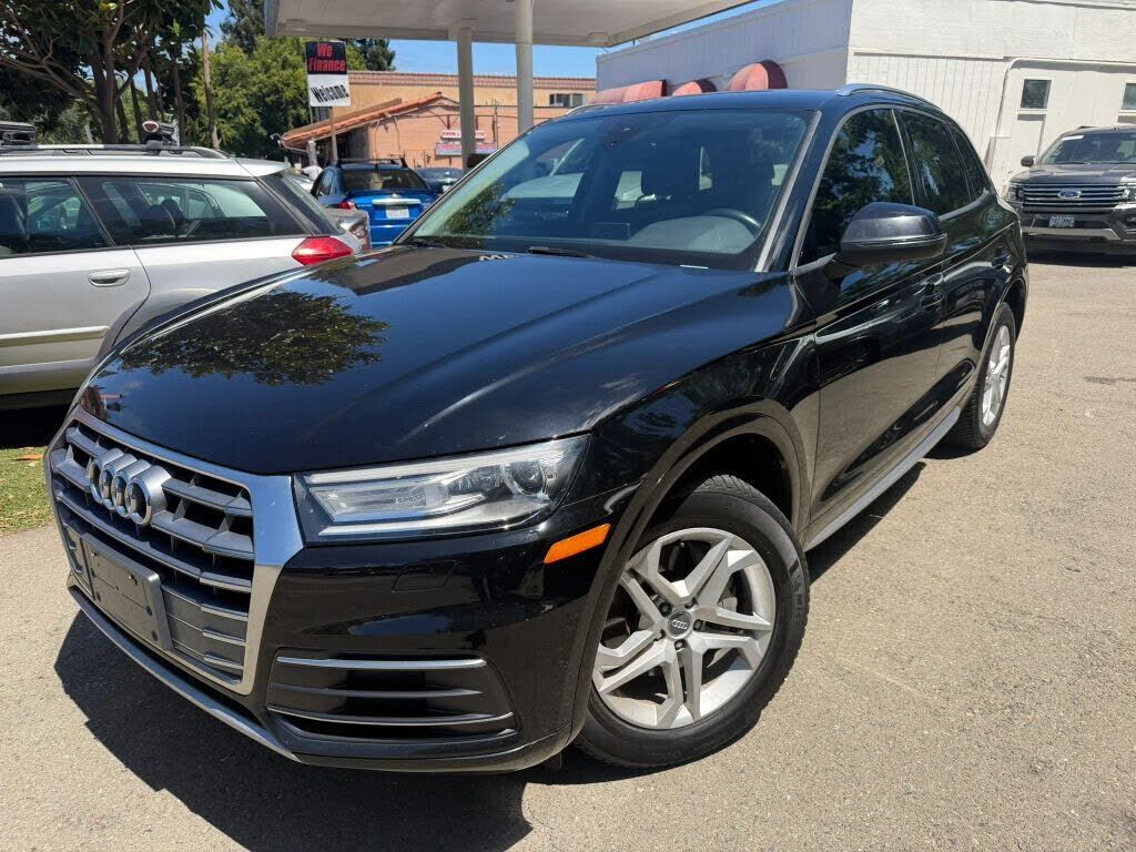 2018 AUDI Q5