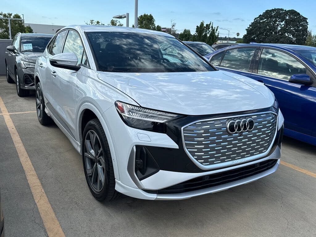 2024 Audi Q4