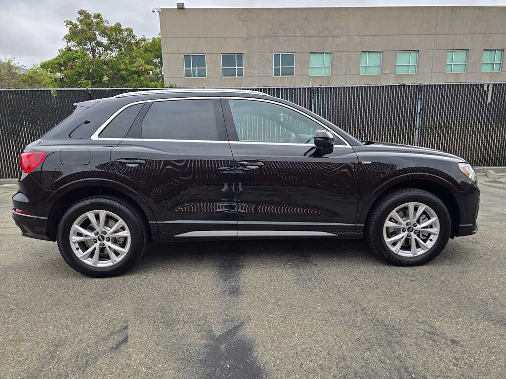 2023 Audi Q3