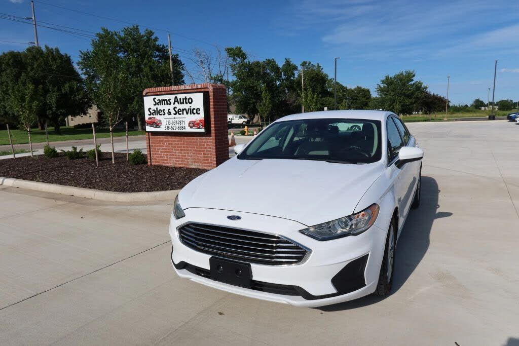2019 FORD Fusion