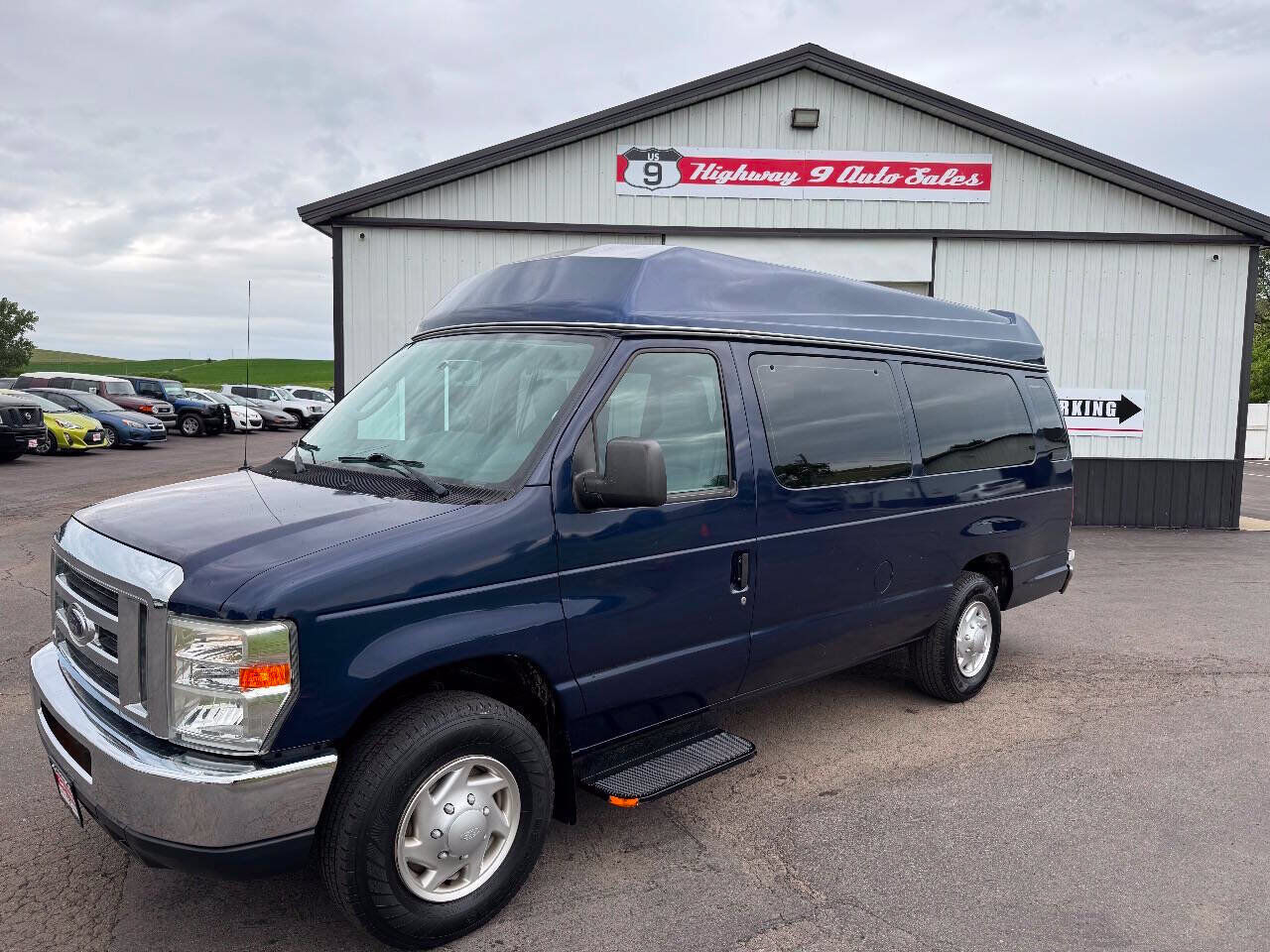 2011 FORD E-250