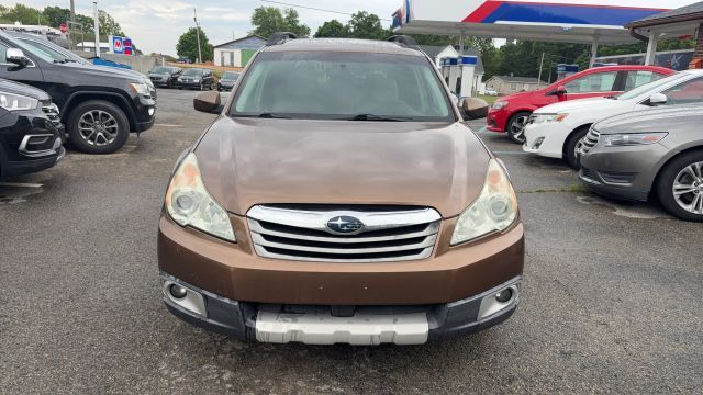 2011 SUBARU Outback