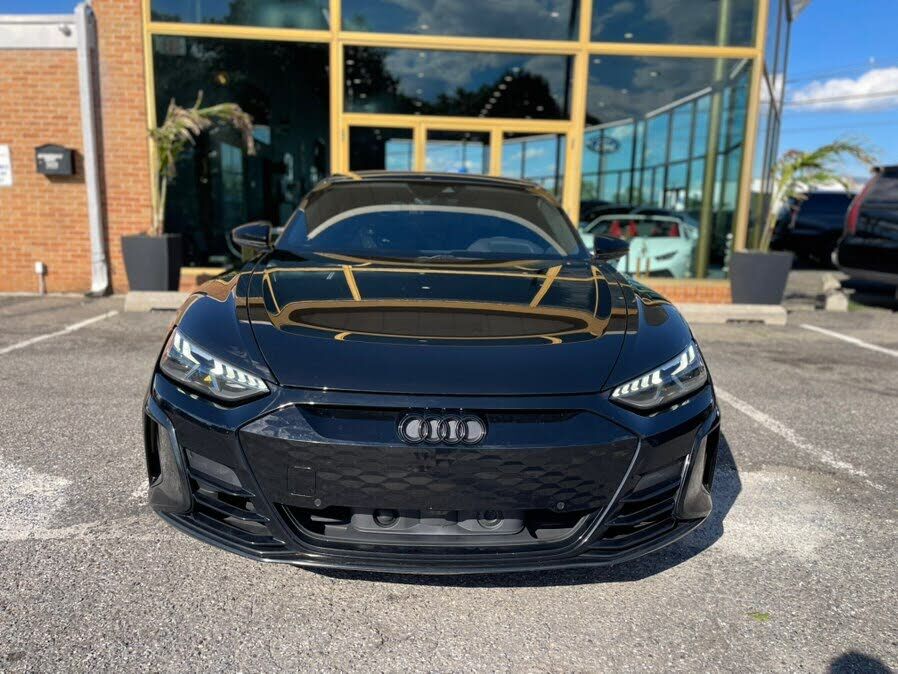 2022 Audi e-tron