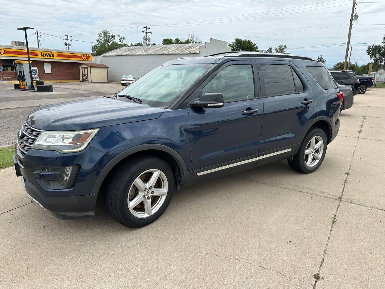 2016 FORD Explorer