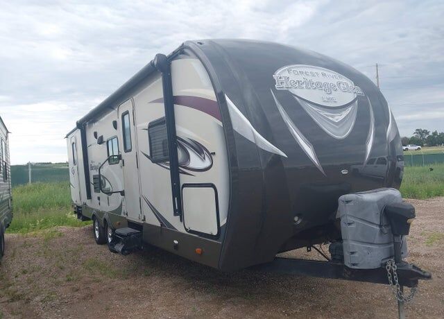 2015 FOREST RIVER Wildwood Laminated Towables