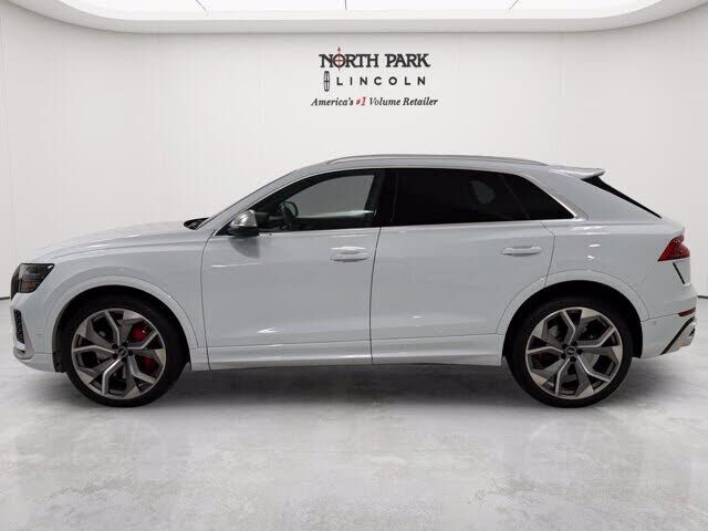 2022 Audi RS Q8