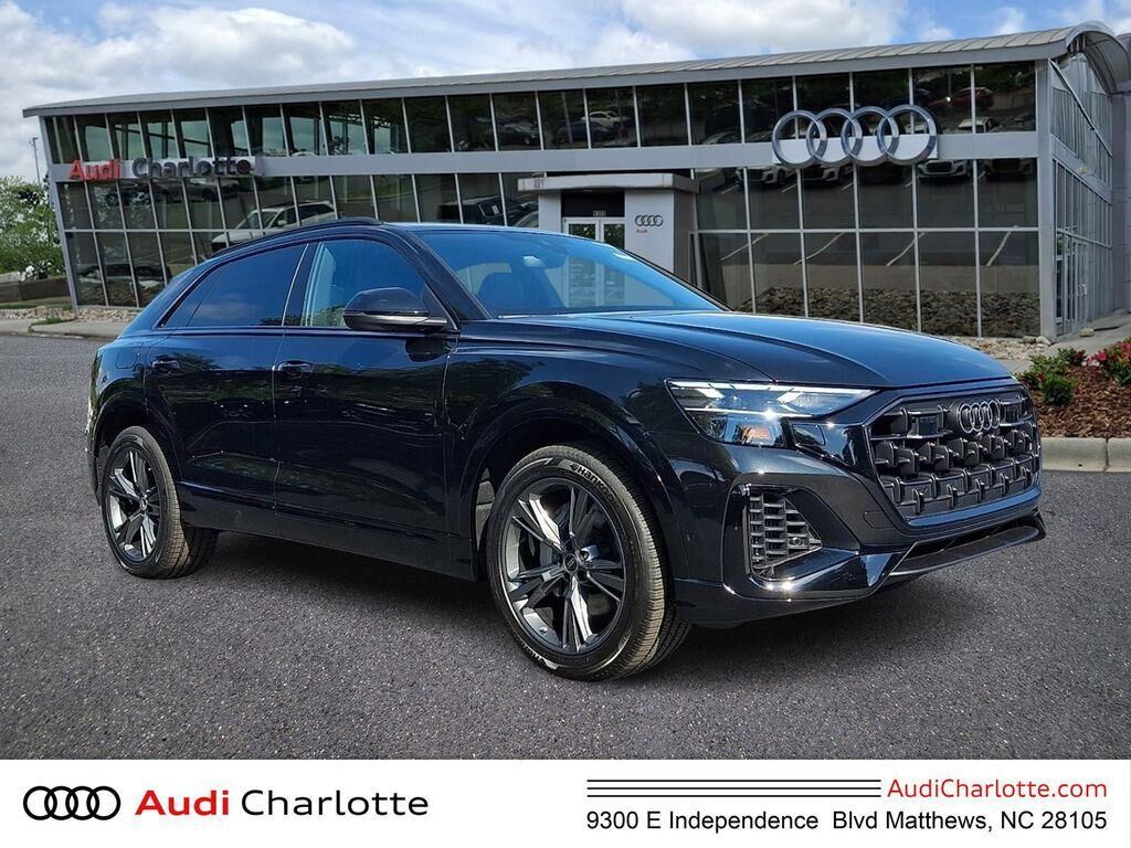 2026 AUDI Q8