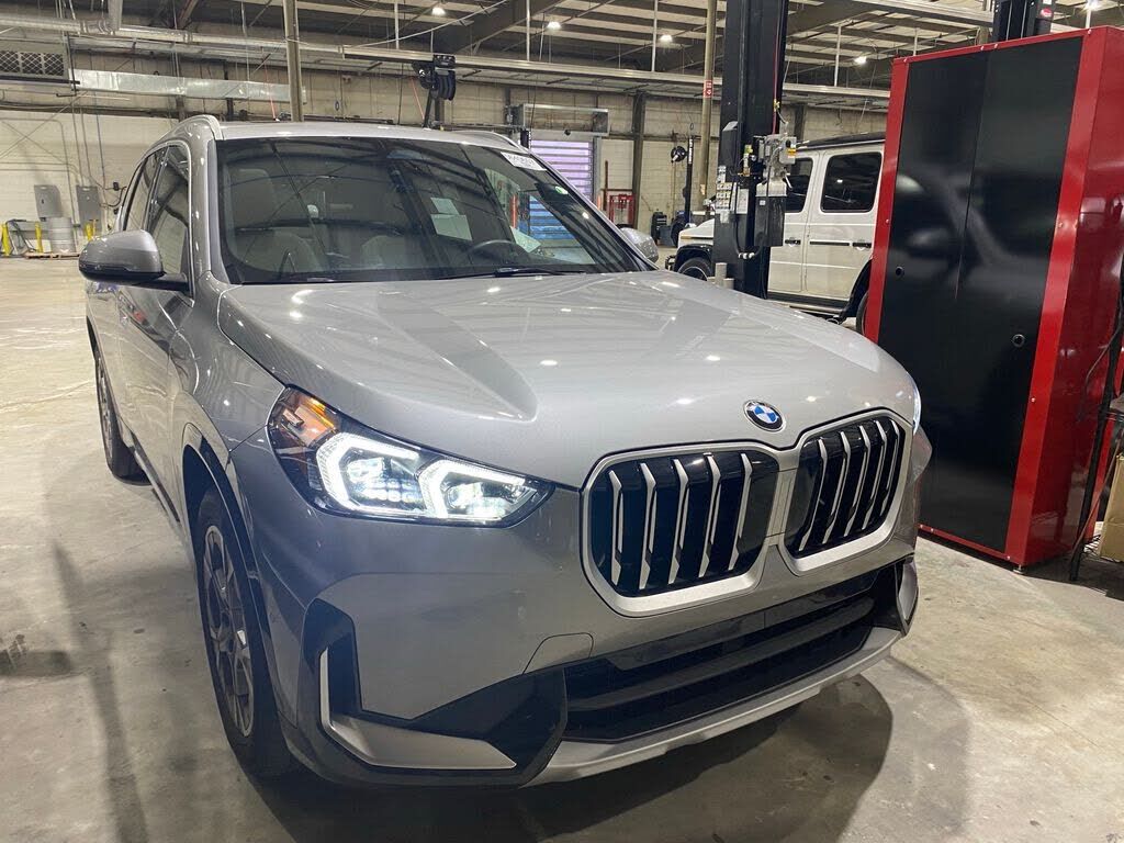 2025 BMW X1