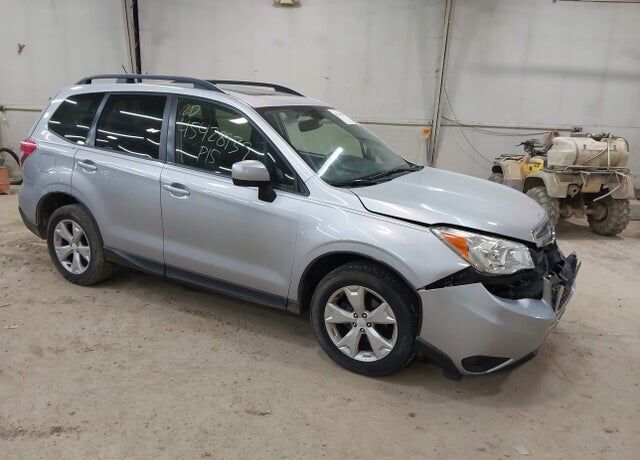 2015 SUBARU Forester