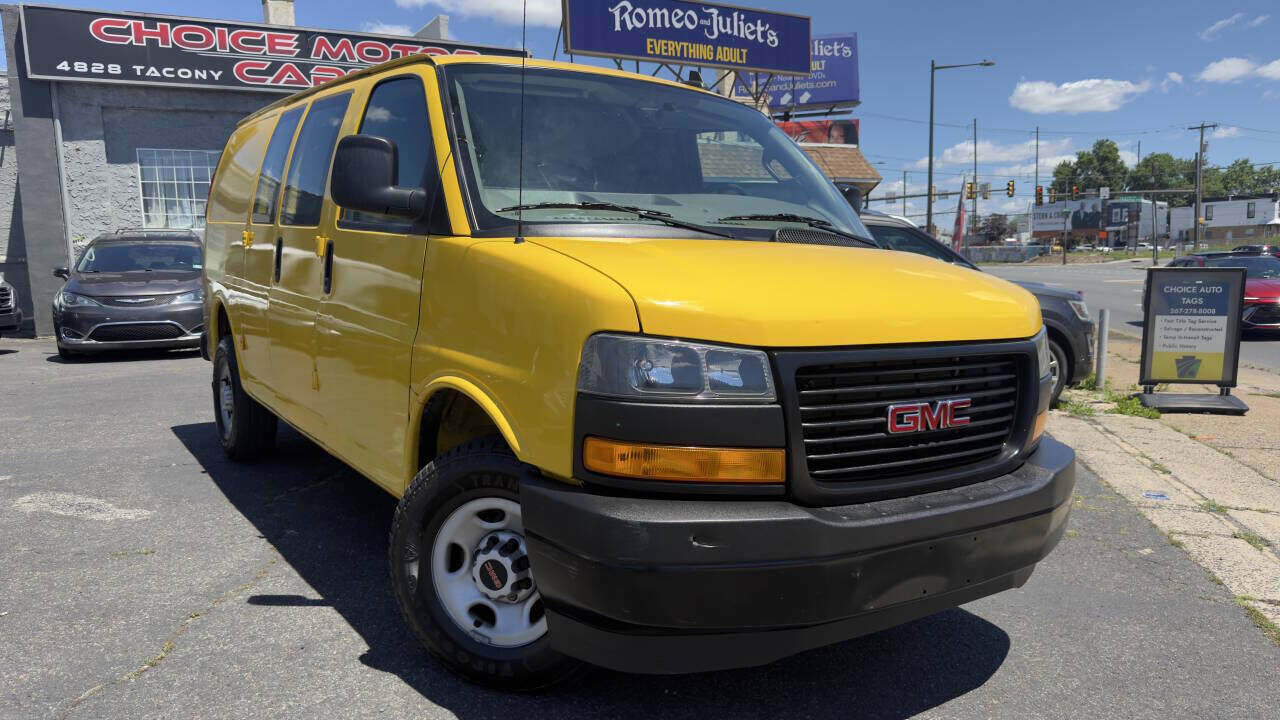 2023 GMC Savana
