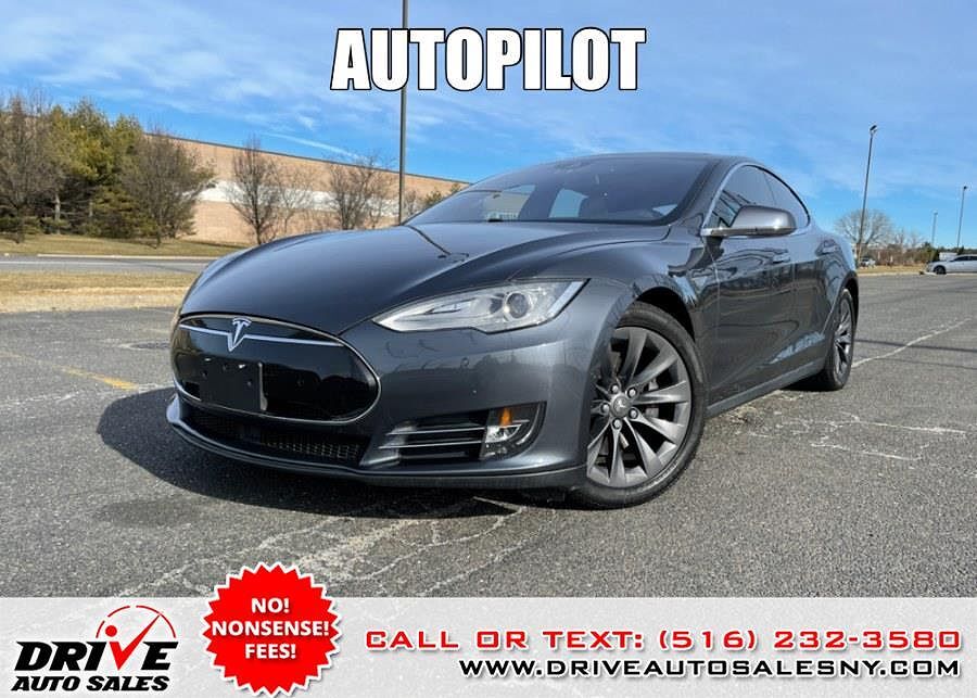 2016 TESLA Model S