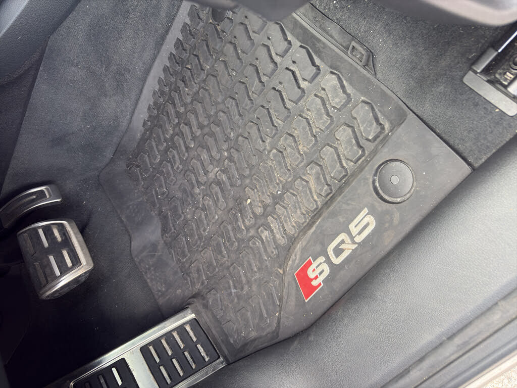 2023 Audi SQ5