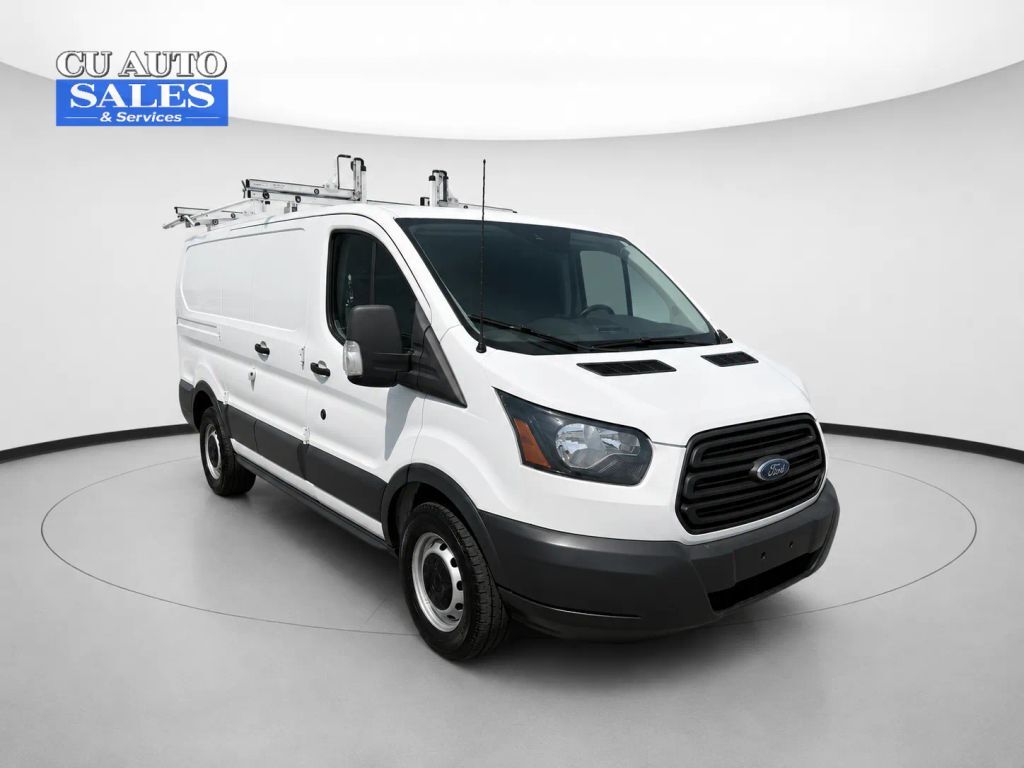 2018 FORD Transit