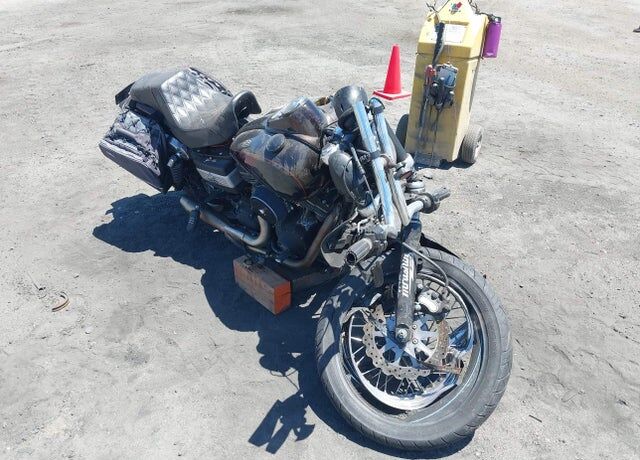 2007 HARLEY DAVIDSON FXDB / Dyna Street Bob