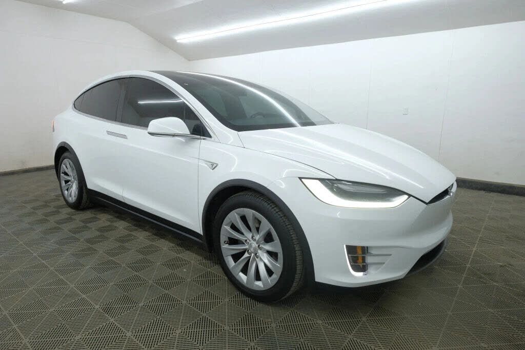 2016 TESLA Model X