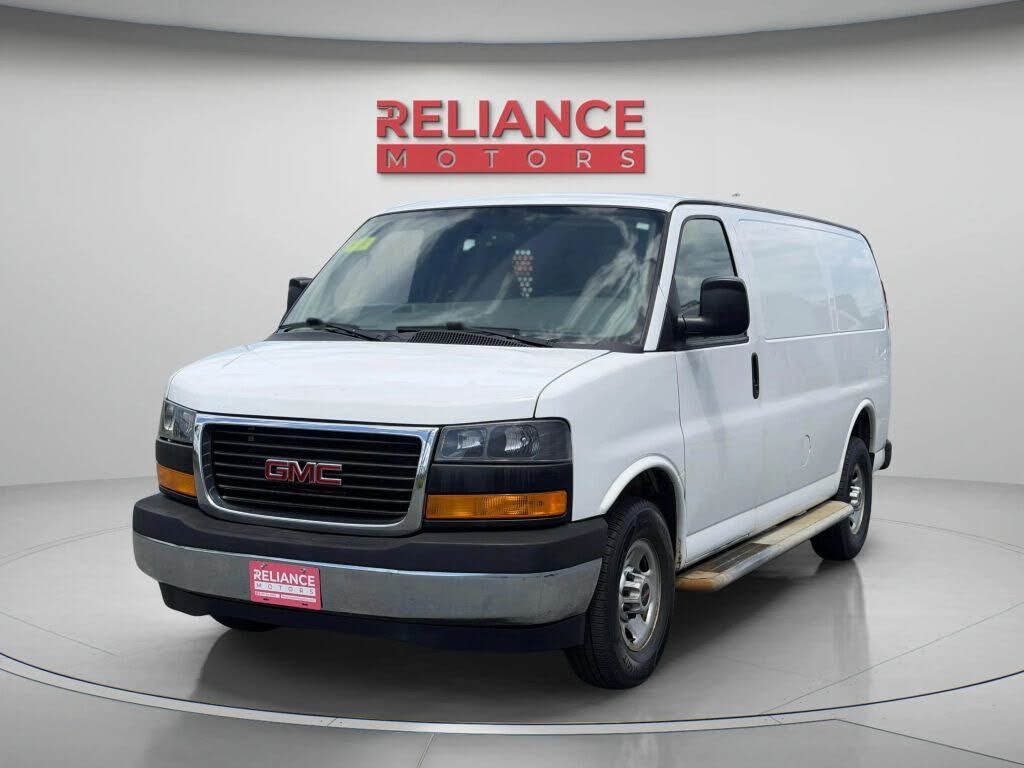 2017 GMC Savana