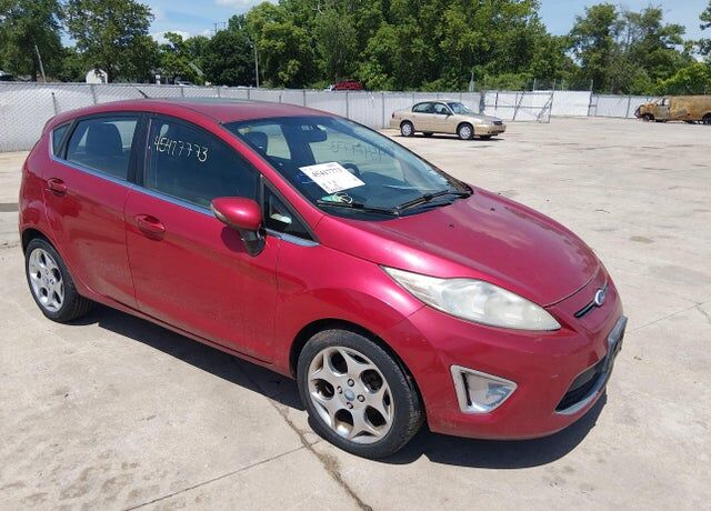 2011 FORD Fiesta