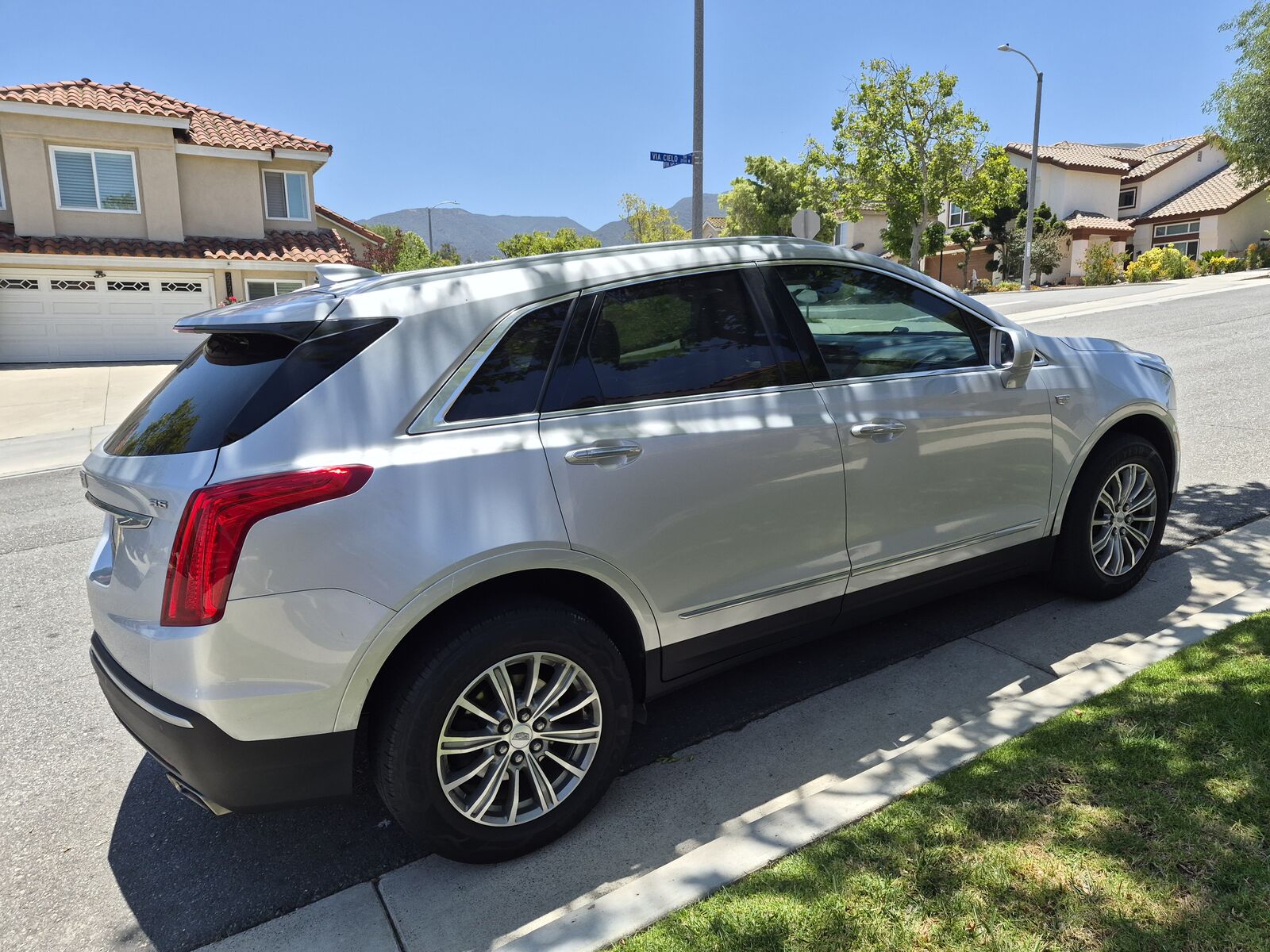2018 CADILLAC XT5