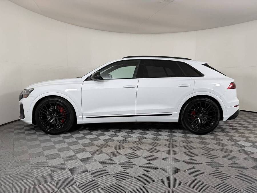 2026 Audi SQ8