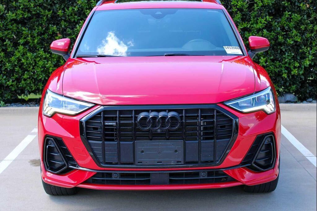 2022 Audi Q3