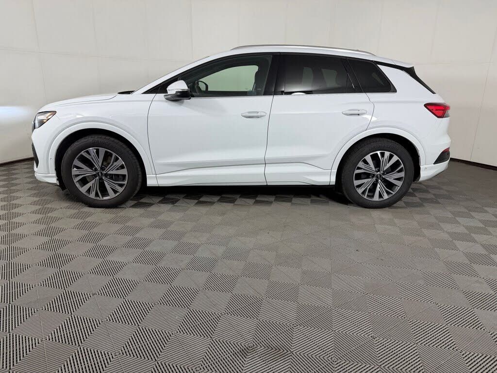 2023 Audi Q4