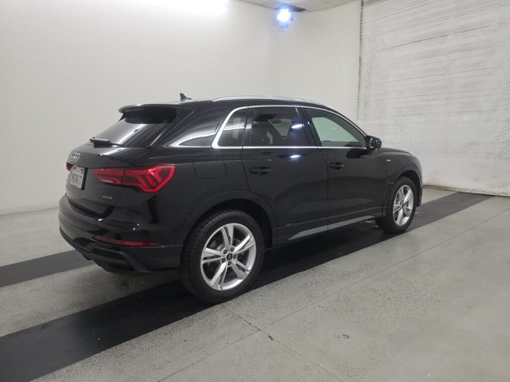2023 Audi Q3