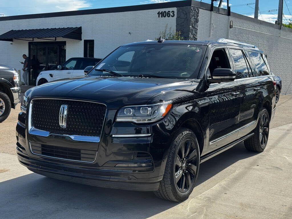2022 LINCOLN Navigator L