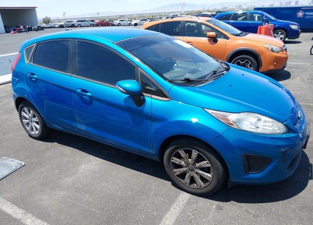 2013 FORD Fiesta
