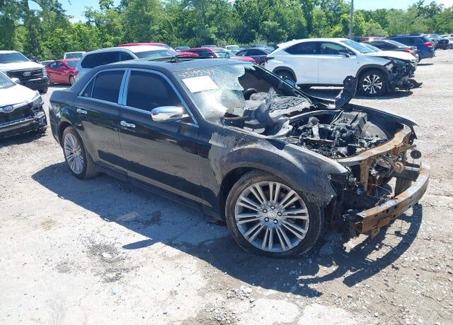 2011 CHRYSLER 300C