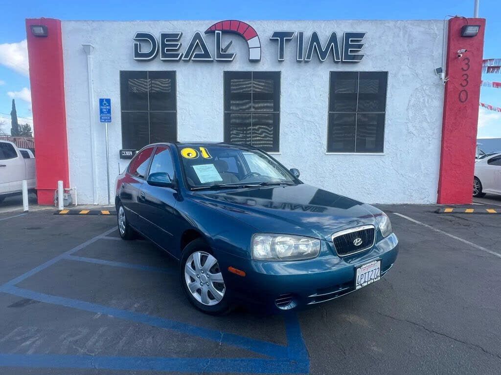2001 HYUNDAI Elantra