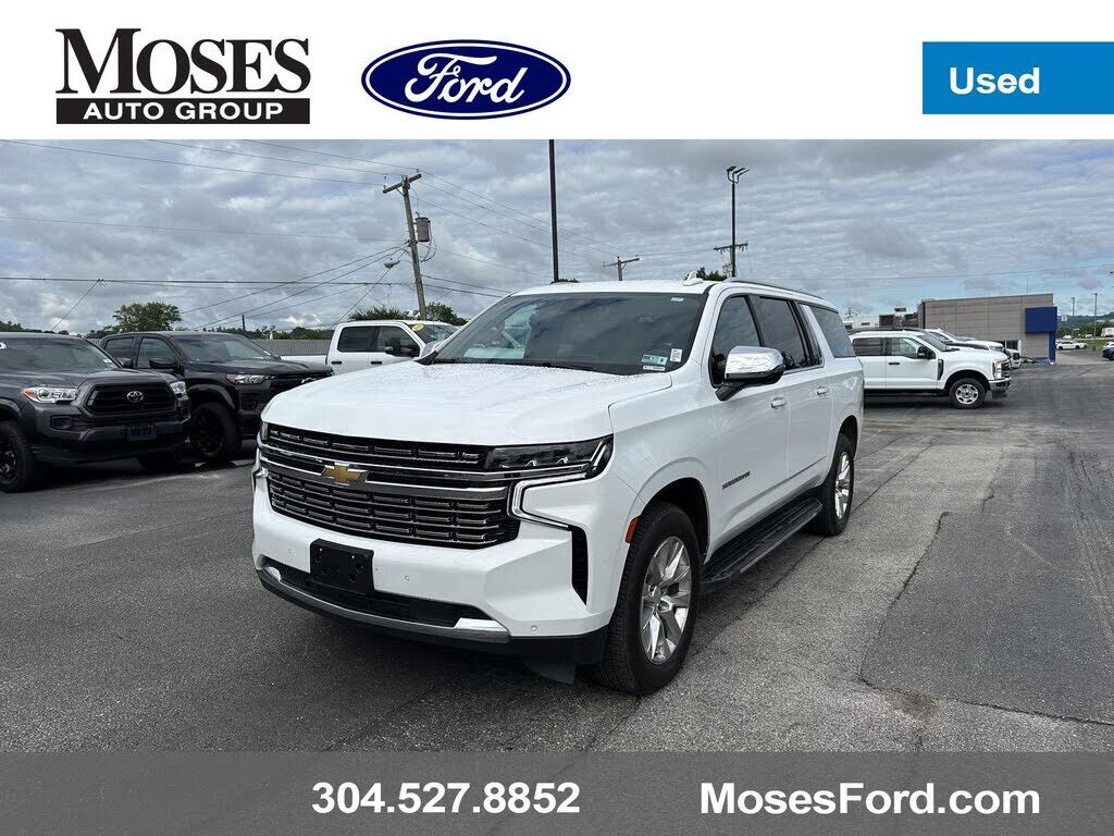 2023 CHEVROLET Suburban