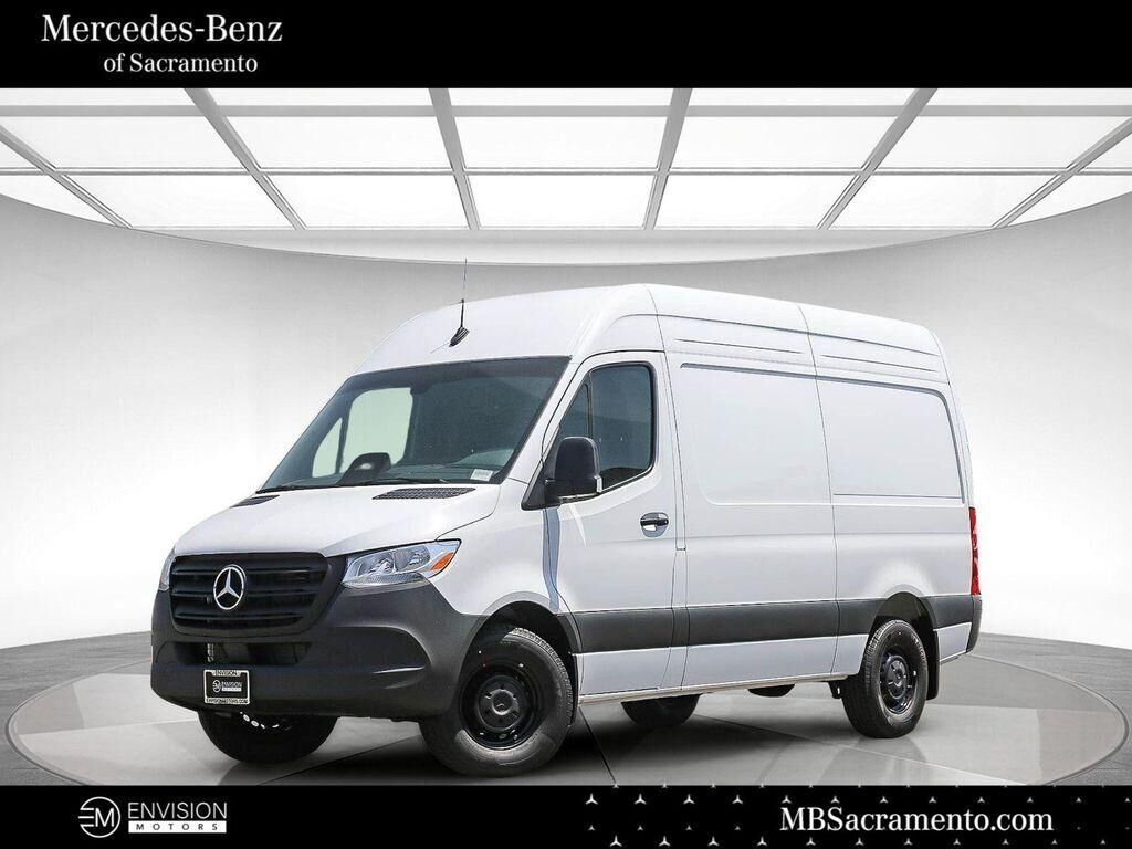 2026 MERCEDES-BENZ Sprinter