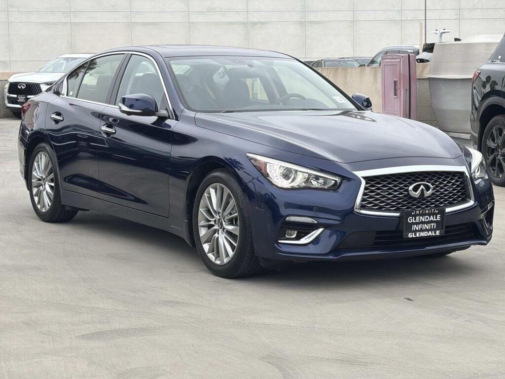 2023 INFINITI Q50
