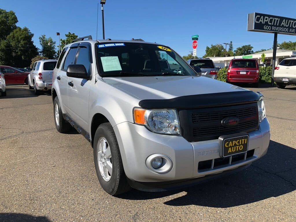 2009 FORD Escape