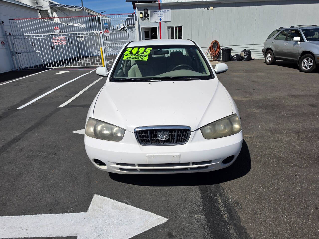 2002 HYUNDAI Elantra