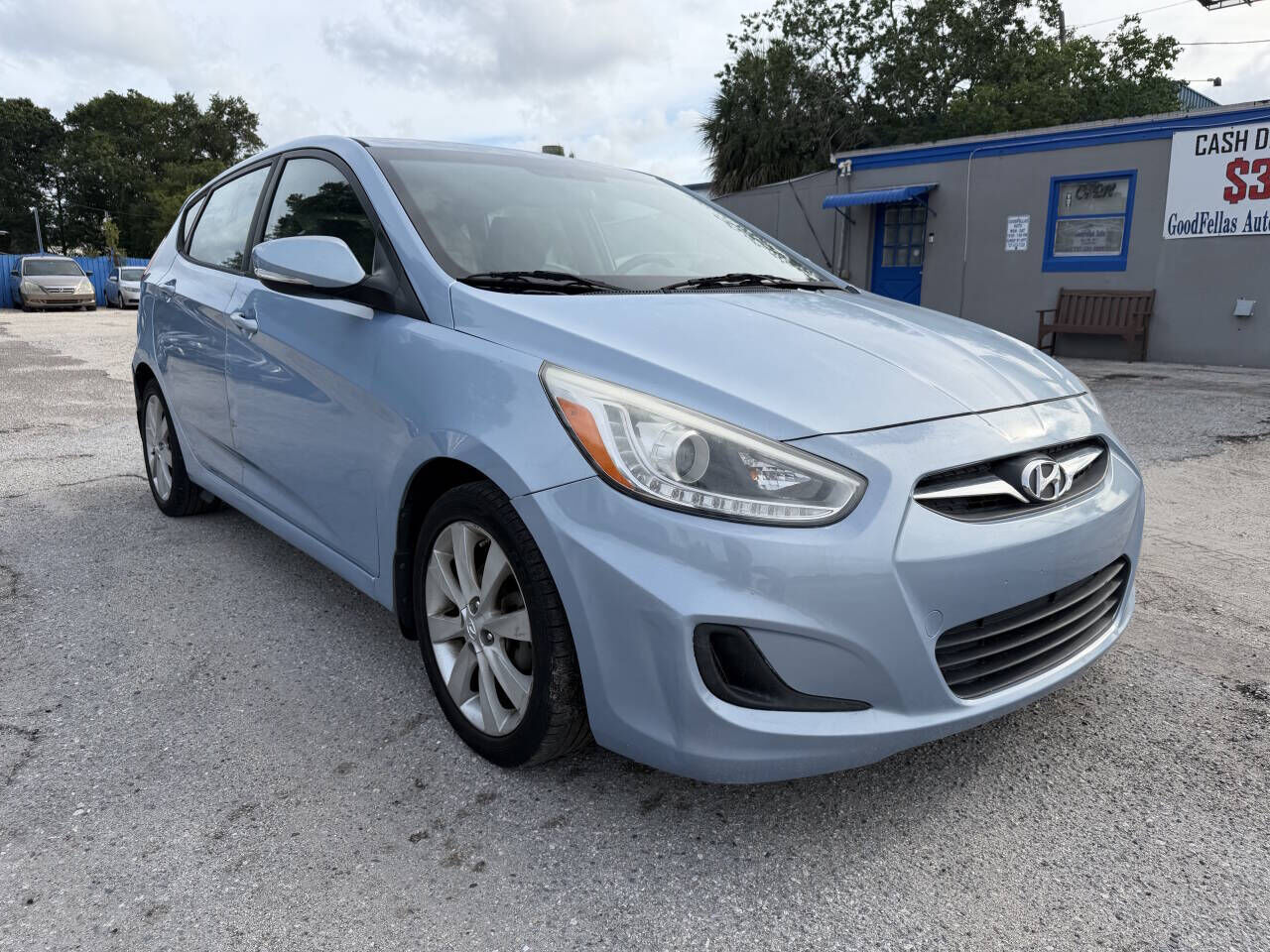 2014 HYUNDAI Accent